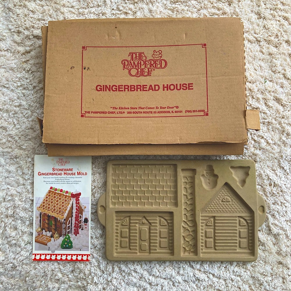 Pampered Chef Gingerbread House Mold